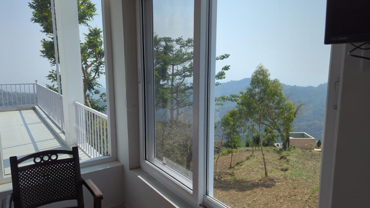 Mayur Home Stay, Morni Hills Екстериор снимка