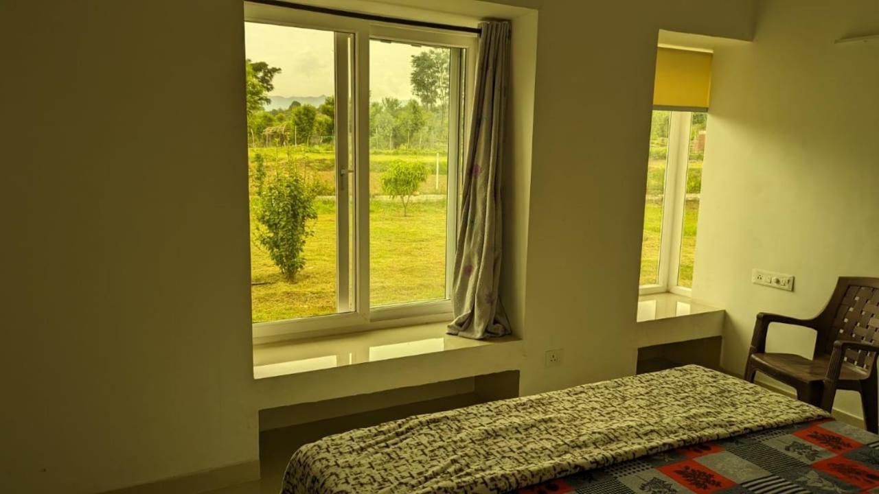 Mayur Home Stay, Morni Hills Екстериор снимка