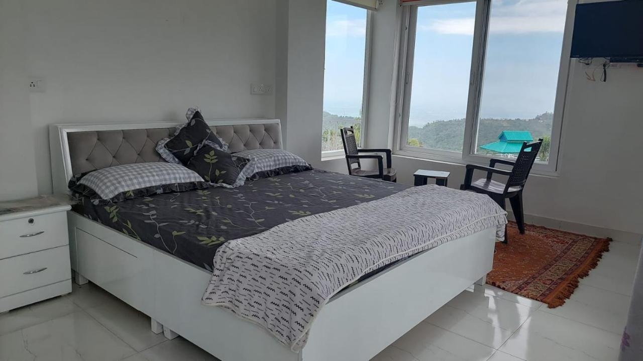Mayur Home Stay, Morni Hills Екстериор снимка